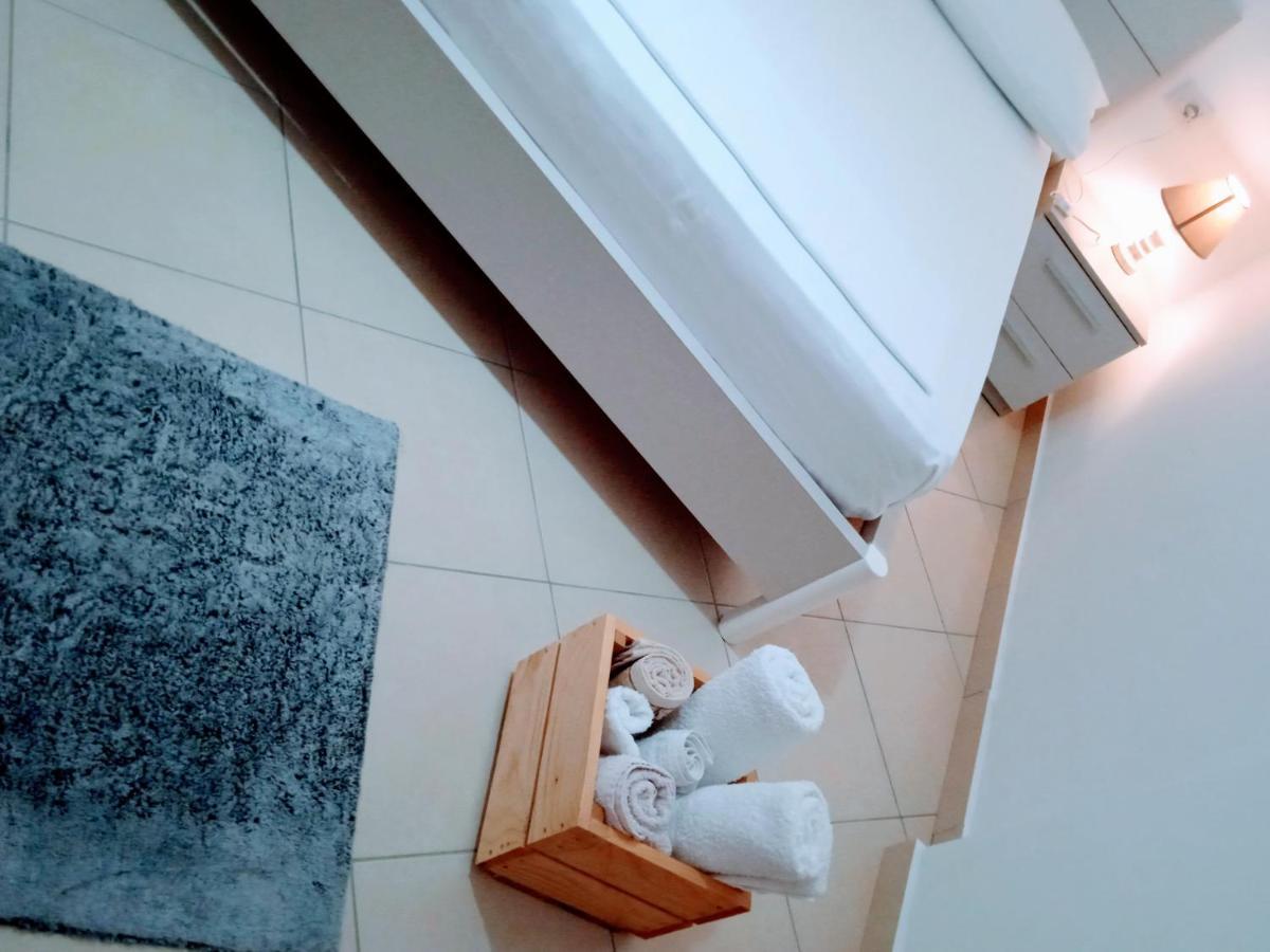 Artist S Apartment فلورا المظهر الخارجي الصورة