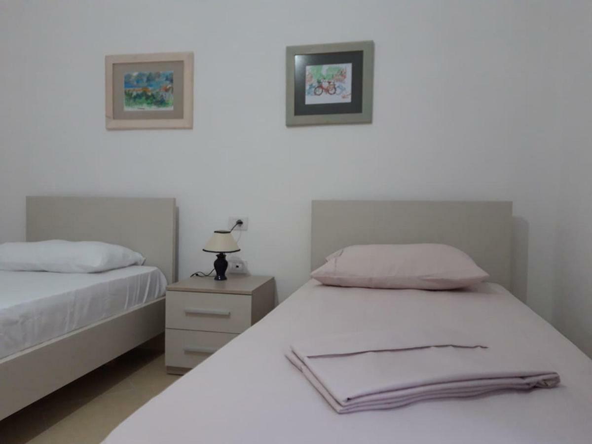 Artist S Apartment فلورا المظهر الخارجي الصورة